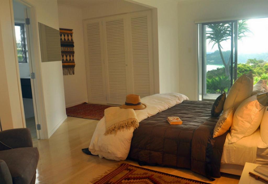 Bed and Breakfast Tiki Tiki Ora Рассел Номер фото